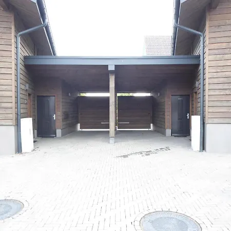 Diamond 6 Person Wifi Near Lift Holiday home *