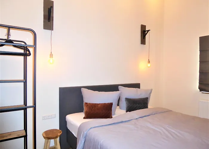 Diamond 6 Person Wifi Near Lift Semesterbostad *